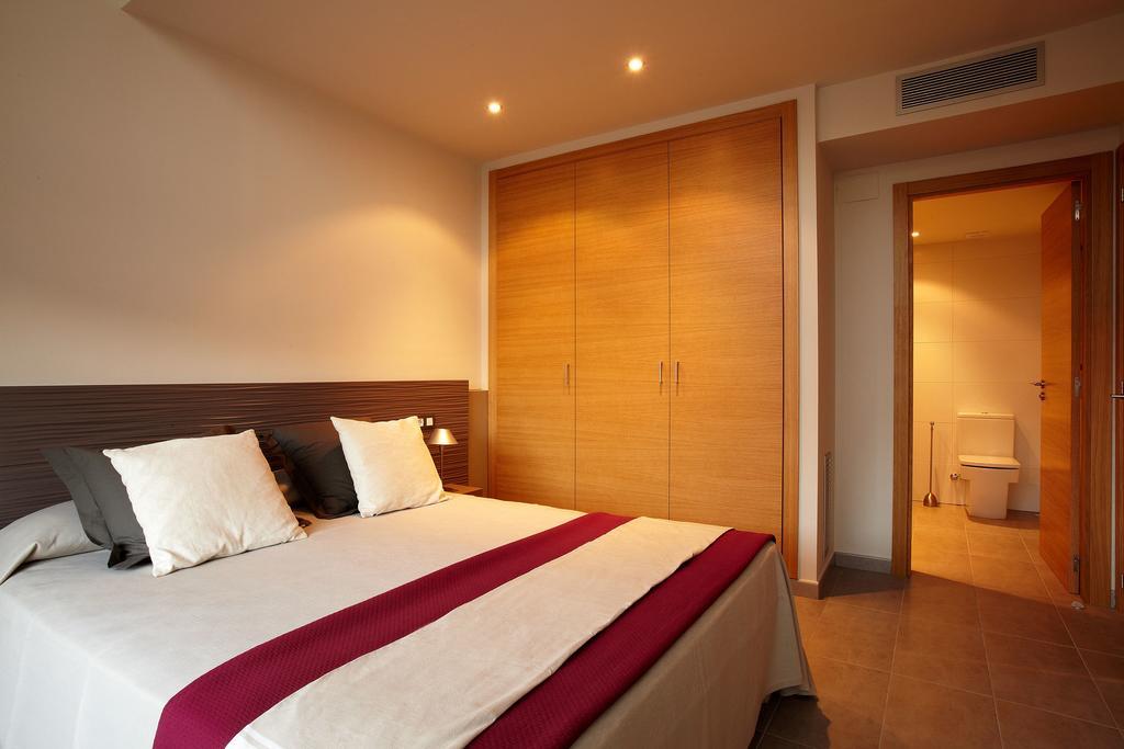 Apartaments Terraza Figueres Figueres  Exterior photo