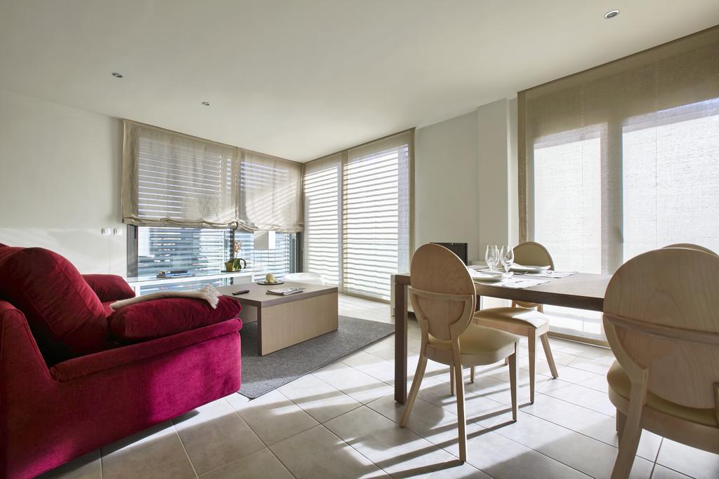Apartaments Terraza Figueres Figueres  Exterior photo