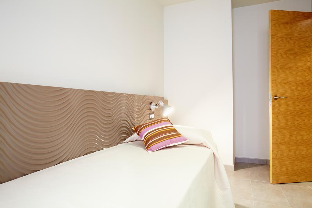 Apartaments Terraza Figueres Figueres  Exterior photo